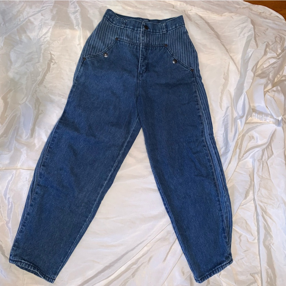 25" Vintage 70s 80s Candies tapered high waisted blue jeans balloon legs striped